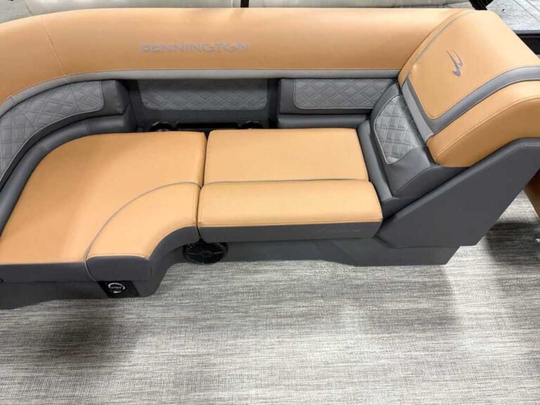 2026 Bennington 22SSR - SPS - Luxe - Blackout US-ETWS0129L526 [photo 7]